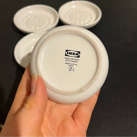 IKEA Dip Dish Set of 4 White Sauce Dish 3.25" Salt Dish Medallion Pattern - Picture 3 of 3